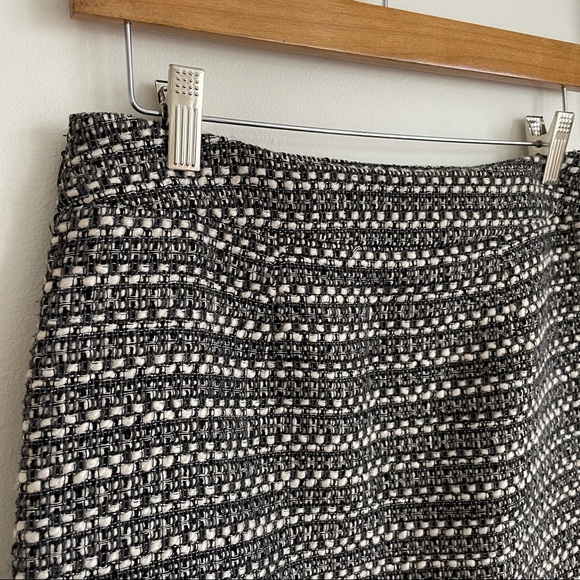 Ann Taylor LOFT Tweed Mini Skirt - Picture 2 of 13
